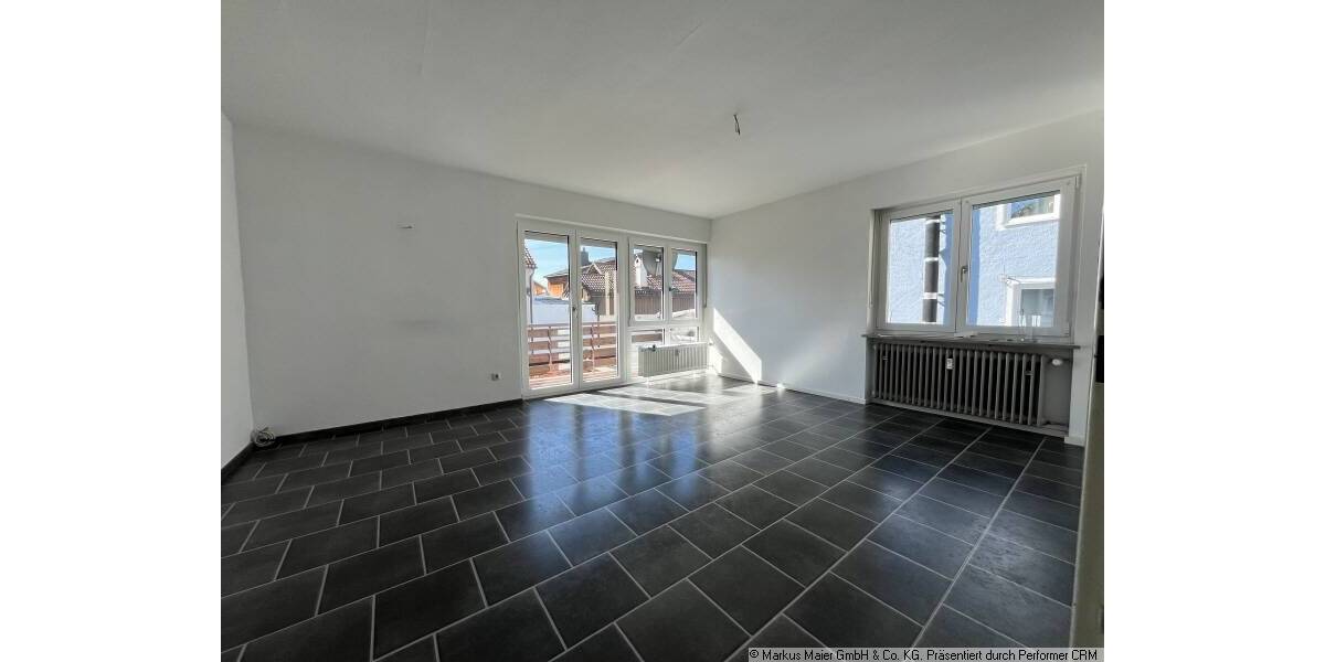 Etagenwohnung Dorfen - 4 Zimmer, 90 m&sup2;, 1.030&euro; | Angebot:26093734