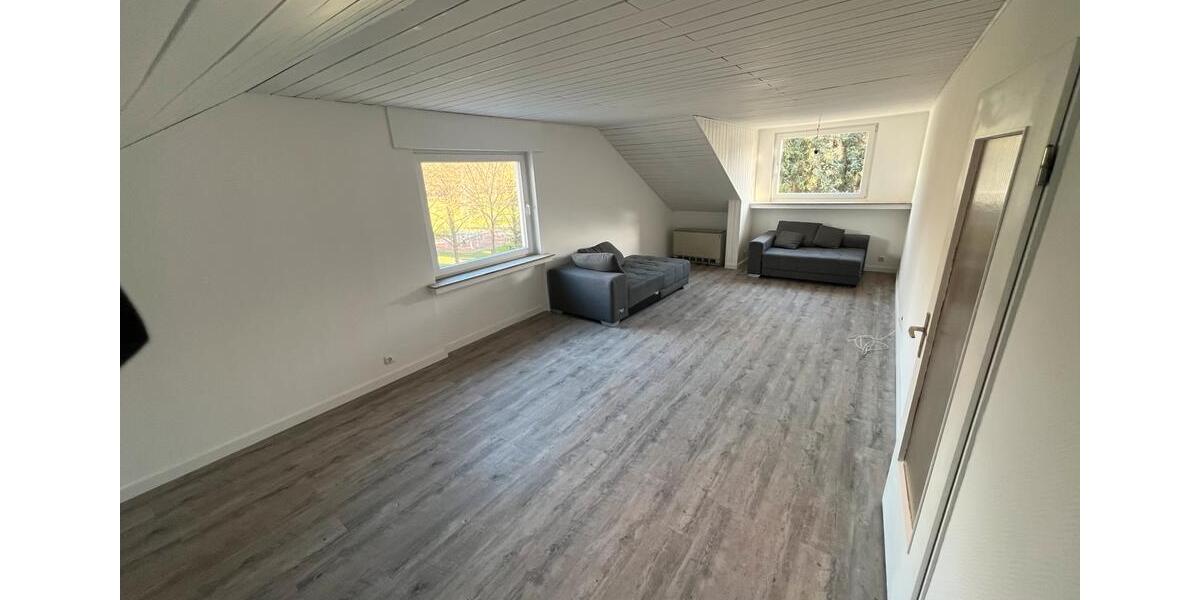 Dachgeschoßwohnung Köln Ehrenfeld - 1 Zimmer, 50 m&sup2;, 890&euro; | Angebot:24508377
