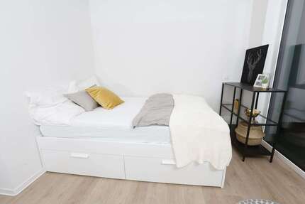 Wohnung Stuttgart Vaihingen - 1 Zimmer, 16 m&sup2;, 750&euro; | Angebot:26033469