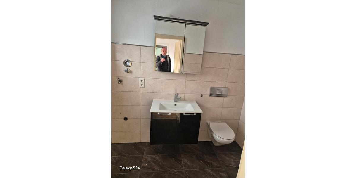 Erdgeschoßwohnung Bovenden - 4 Zimmer, 120 m&sup2;, 1.600&euro; | Angebot:26380865