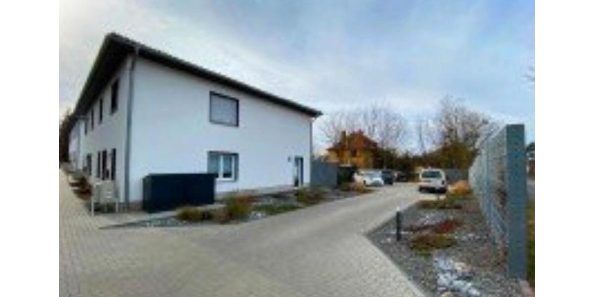 Etagenwohnung Wittenberg Lutherstadt - 4 Zimmer, 133 m&sup2;, 1.395&euro; | Angebot:25978520