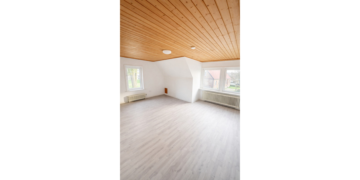 Etagenwohnung Hatten Sandhatten - 3 Zimmer, 90 m&sup2;, 795&euro; | Angebot:24622033