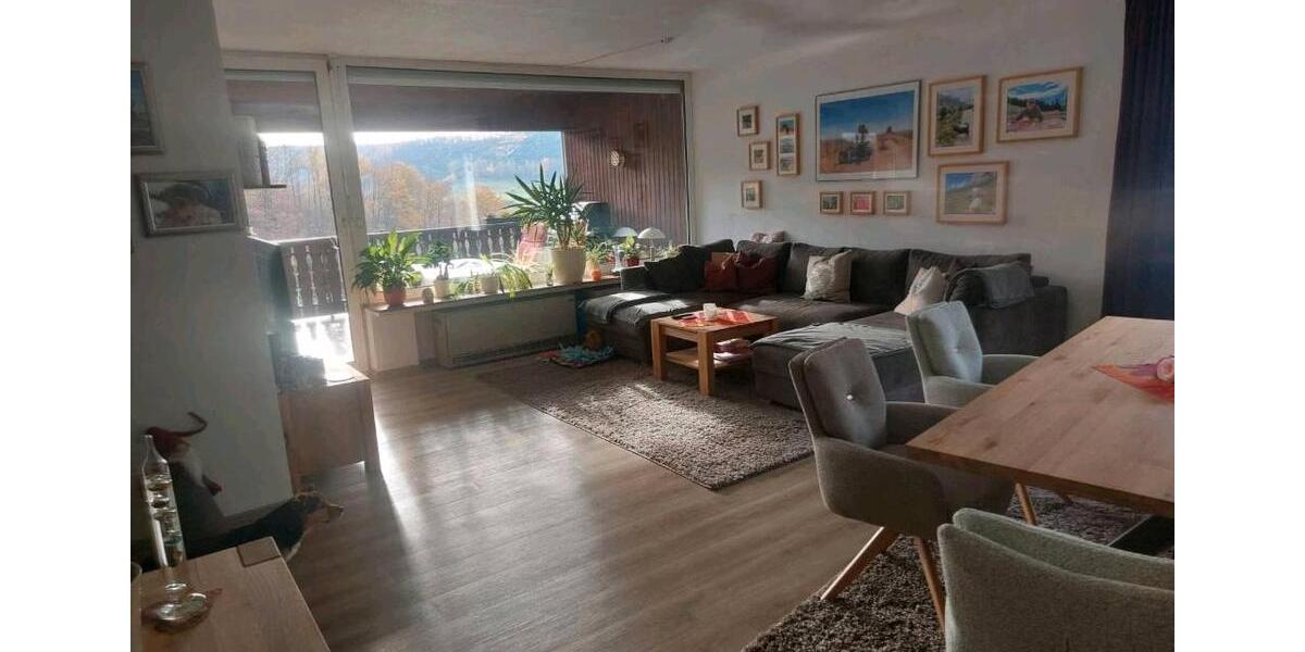 Etagenwohnung Netphen - 3 Zimmer, 110 m&sup2;, 895&euro; | Angebot:26126075