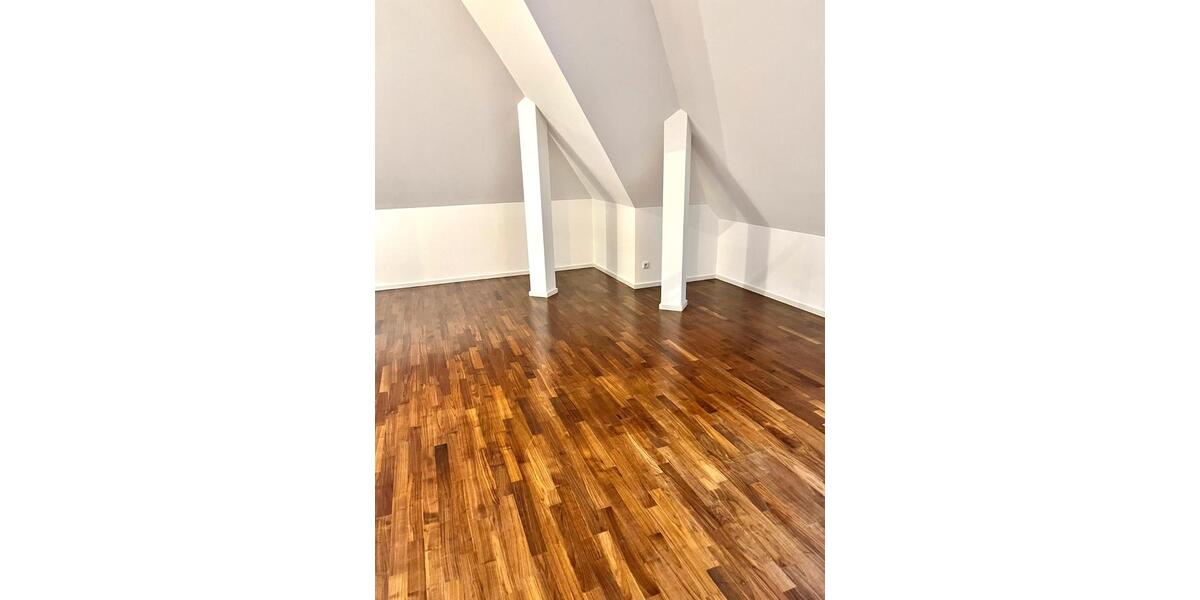 Etagenwohnung Regensburg Kumpfmühl - 2 Zimmer, 94 m&sup2;, 1.480&euro; | Angebot:26538627