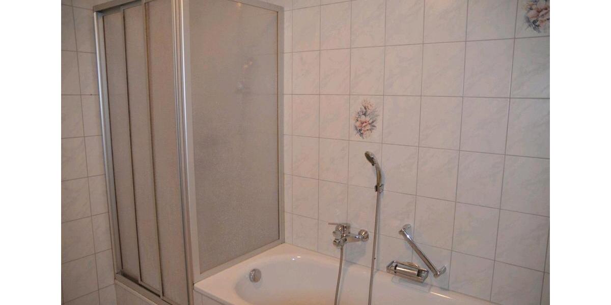 Etagenwohnung Schierling - 3 Zimmer, 90 m&sup2;, 600&euro; | Angebot:26535697