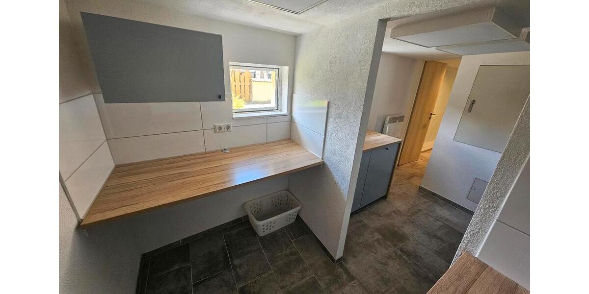 Etagenwohnung Calbe (Saale) - 3 Zimmer, 65 m&sup2;, 400&euro; | Angebot:26338496