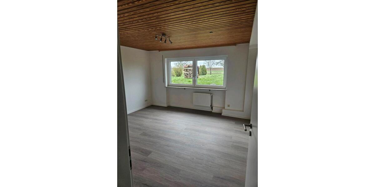 Terrassenwohnung Pfullingen - 2 Zimmer, 65 m&sup2;, 730&euro; | Angebot:24726037