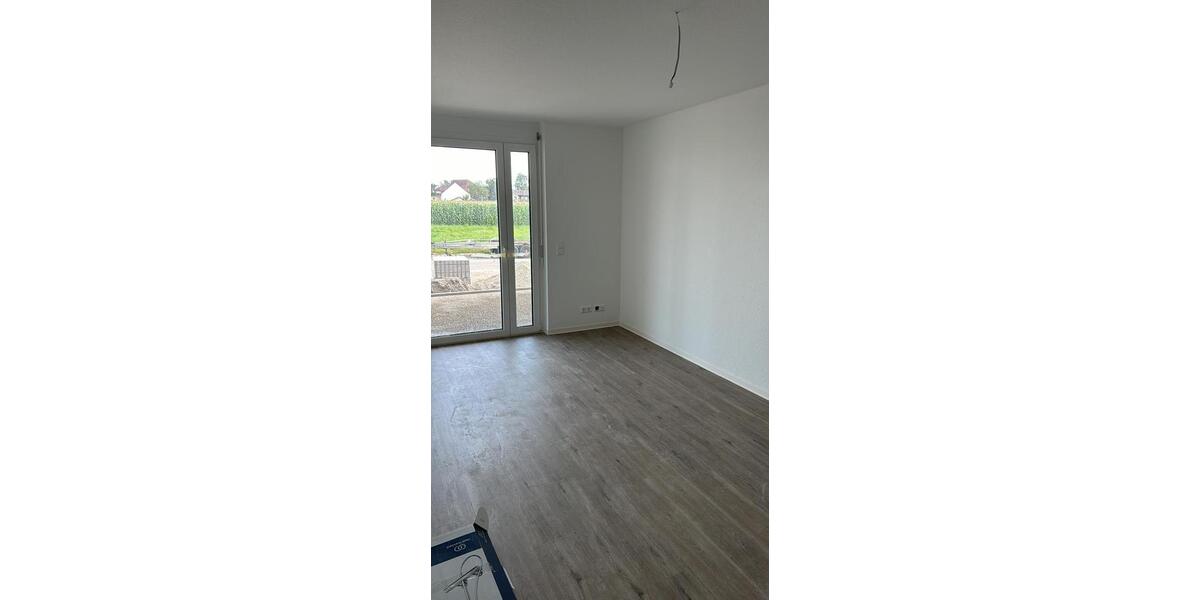 Erdgeschoßwohnung Kehl - 2 Zimmer, 68 m&sup2;, 1.140&euro; | Angebot:26325779
