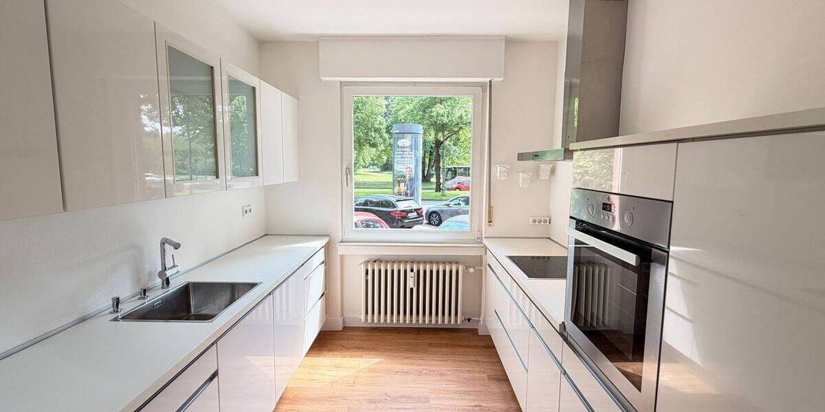 Etagenwohnung Köln Lindenthal - 2 Zimmer, 85 m&sup2;, 1.530&euro; | Angebot:26731055