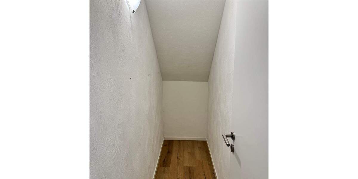 Etagenwohnung Borgentreich - 2 Zimmer, 66 m&sup2;, 410&euro; | Angebot:24860460