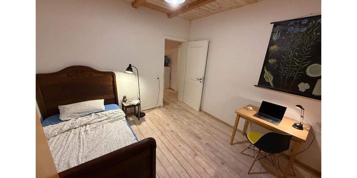 Wohnen auf Zeit Endingen am Kaiserstuhl - 1 Zimmer, 13 m&sup2;, 400&euro; | Angebot:25910615