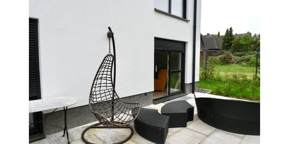 Erdgeschoßwohnung Hamburg Wandsbek - 1 Zimmer, 79 m&sup2;, 1.592&euro; | Angebot:26649049