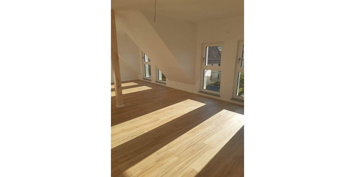 Etagenwohnung Dormitz - 3 Zimmer, 84 m&sup2;, 1.200&euro; | Angebot:26673442