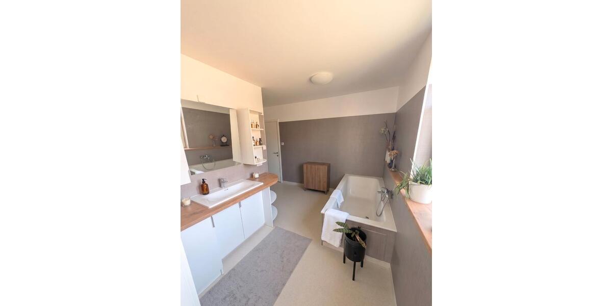 Etagenwohnung Beeskow - 3 Zimmer, 221 m&sup2;, 1.855&euro; | Angebot:26254602