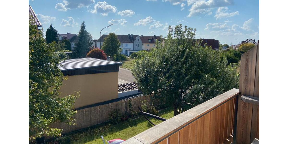 Etagenwohnung Kösching - 3 Zimmer, 80 m&sup2;, 1.090&euro; | Angebot:26546259