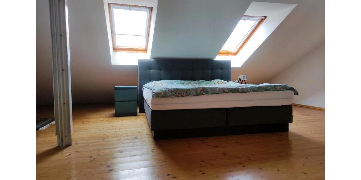 Maisonettenwohnung Kitzingen - 3 Zimmer, 135 m&sup2;, 1.200&euro; | Angebot:26489944