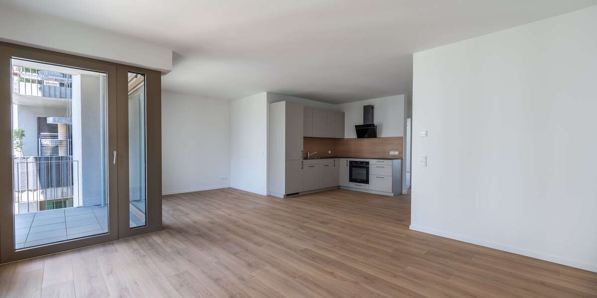 Etagenwohnung Stuttgart Bad Cannstatt - 4 Zimmer, 93 m&sup2;, 1.980&euro; | Angebot:26400940