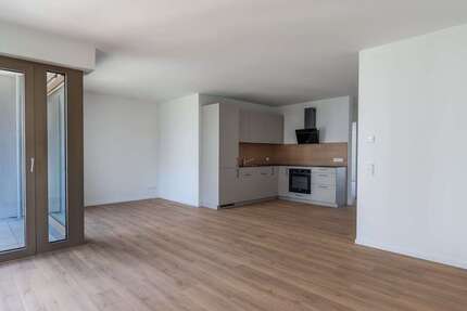 Wohnung Stuttgart Bad Cannstatt - 4 Zimmer, 93 m&sup2;, 1.980&euro; | Angebot:26400940