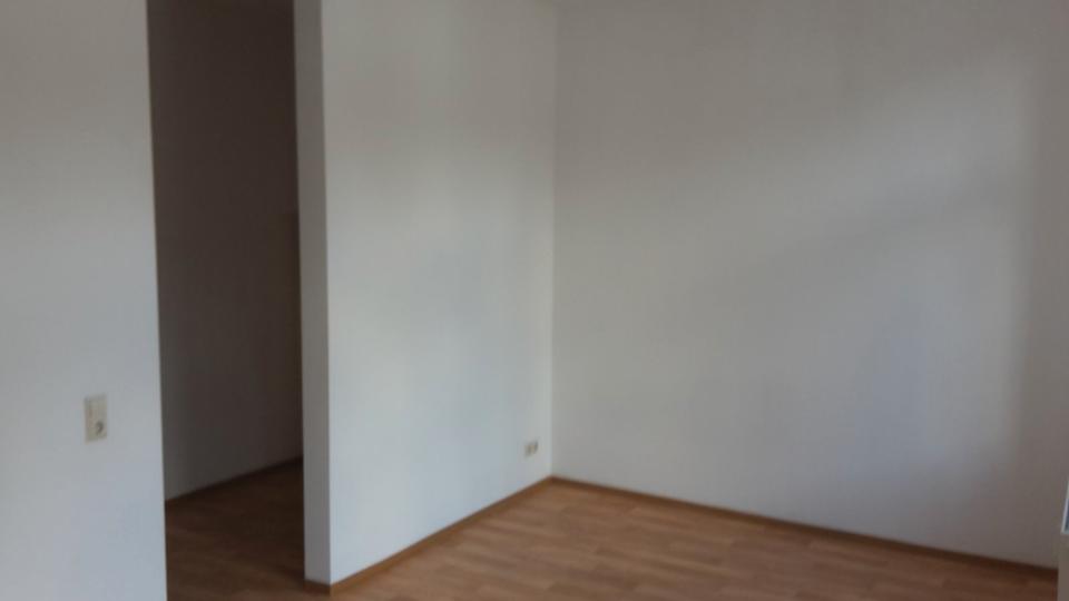 Etagenwohnung Salzwedel - 1 Zimmer, 33 m&sup2;, 231&euro; | Angebot:26254397