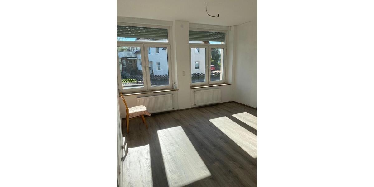 Erdgeschoßwohnung Lügde - 3 Zimmer, 115 m&sup2;, 650&euro; | Angebot:26647360