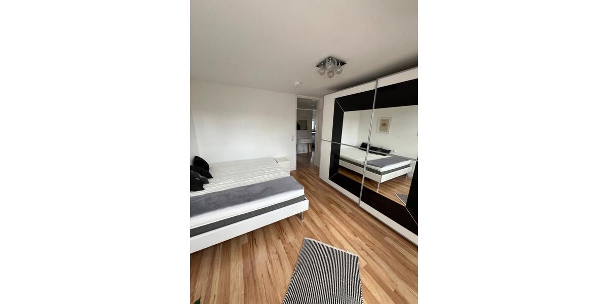 Etagenwohnung Stuttgart Luginsland - 2 Zimmer, 50 m&sup2;, 1.140&euro; | Angebot:26208118
