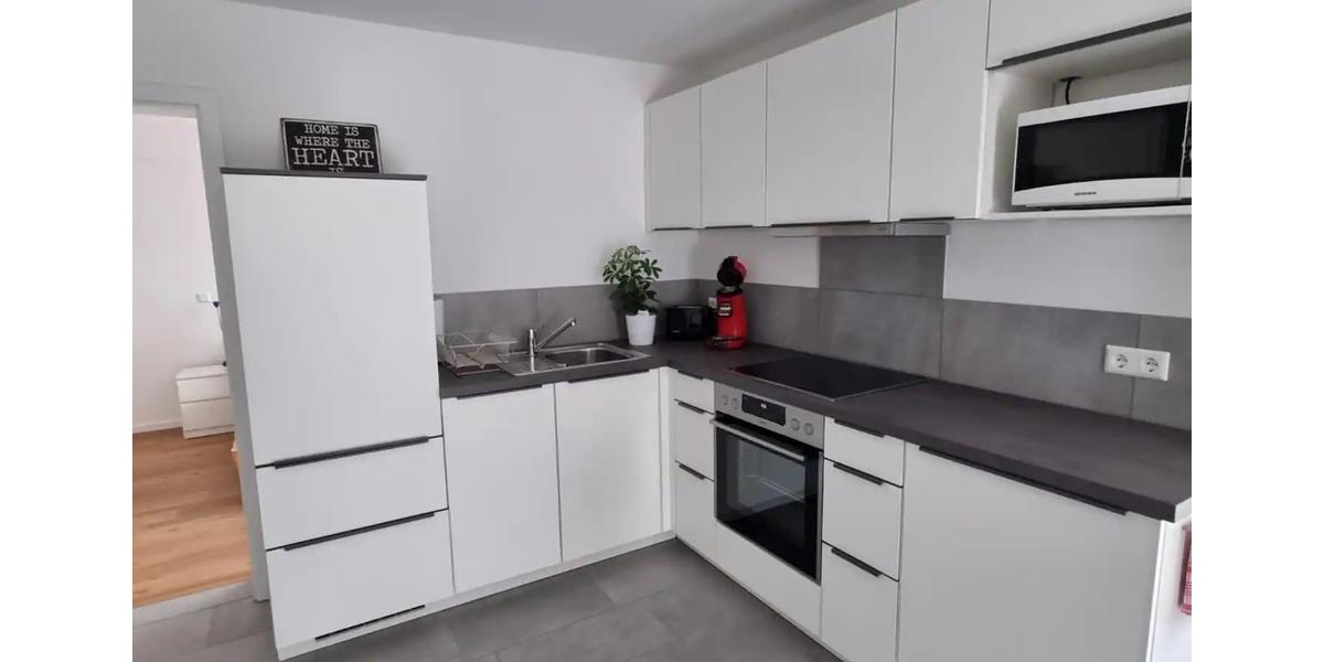 Wohnen auf Zeit Rottweil - 2 Zimmer, 50 m&sup2;, 1.199&euro; | Angebot:26219670