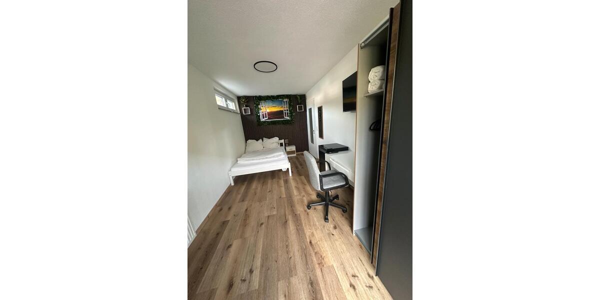 Wohnen auf Zeit Keltern - 1 Zimmer, 20 m&sup2;, 550&euro; | Angebot:26123155