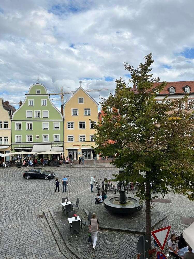 Wohnung zum Mieten in Landshut 900 € 98 m²
