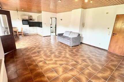 Wohnung Bensheim - 1 Zimmer, 42 m&sup2;, 420&euro; | Angebot:25108291
