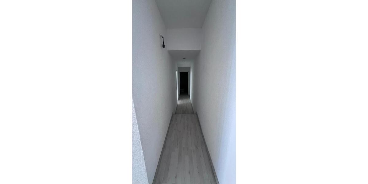 Erdgeschoßwohnung Limburg an der Lahn - 4 Zimmer, 110 m&sup2;, 1.000&euro; | Angebot:26610190