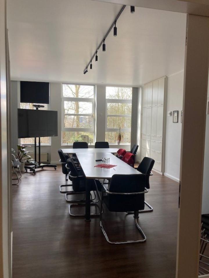 Helles, modernes Büro in Top Lage