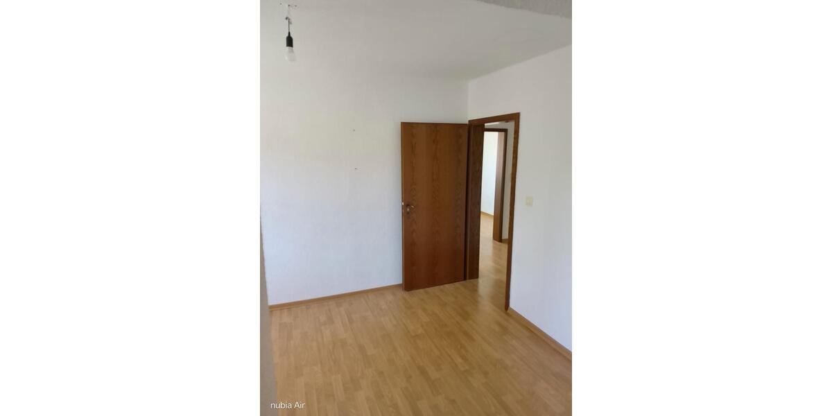 Etagenwohnung Betzdorf - 5 Zimmer, 140 m&sup2;, 950&euro; | Angebot:26385775