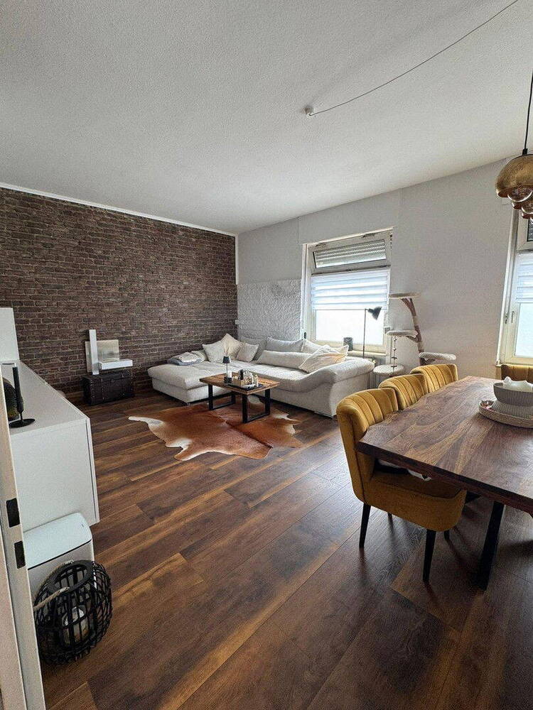 Attraktive 3-Zimmer-Erdgeschoßwohnung in zentraler Lage - hell, modern & mit Charme!