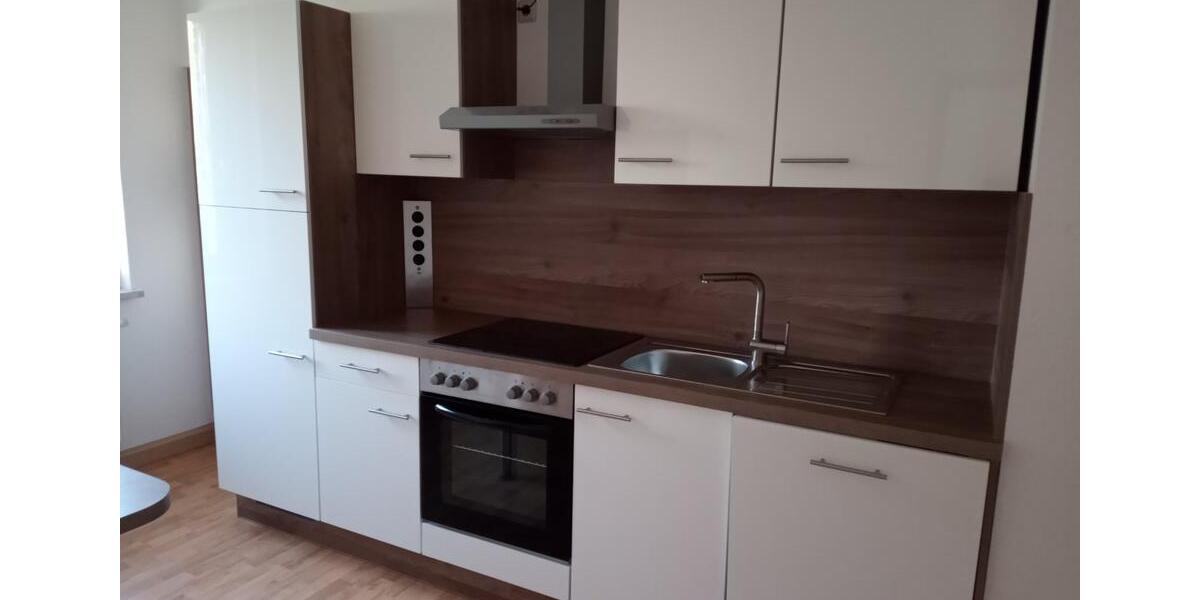 Etagenwohnung Waldheim - 2 Zimmer, 74 m&sup2;, 387&euro; | Angebot:25447486