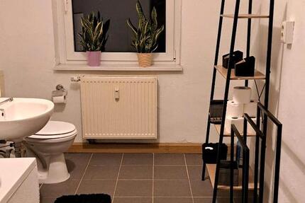 Wohnung Saalfeld (Saale) - 1 Zimmer, 35 m&sup2;, 185&euro; | Angebot:25394289