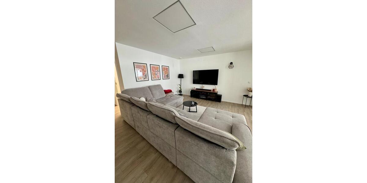 Terrassenwohnung Kirchhain - 3 Zimmer, 112 m&sup2;, 985&euro; | Angebot:26648461
