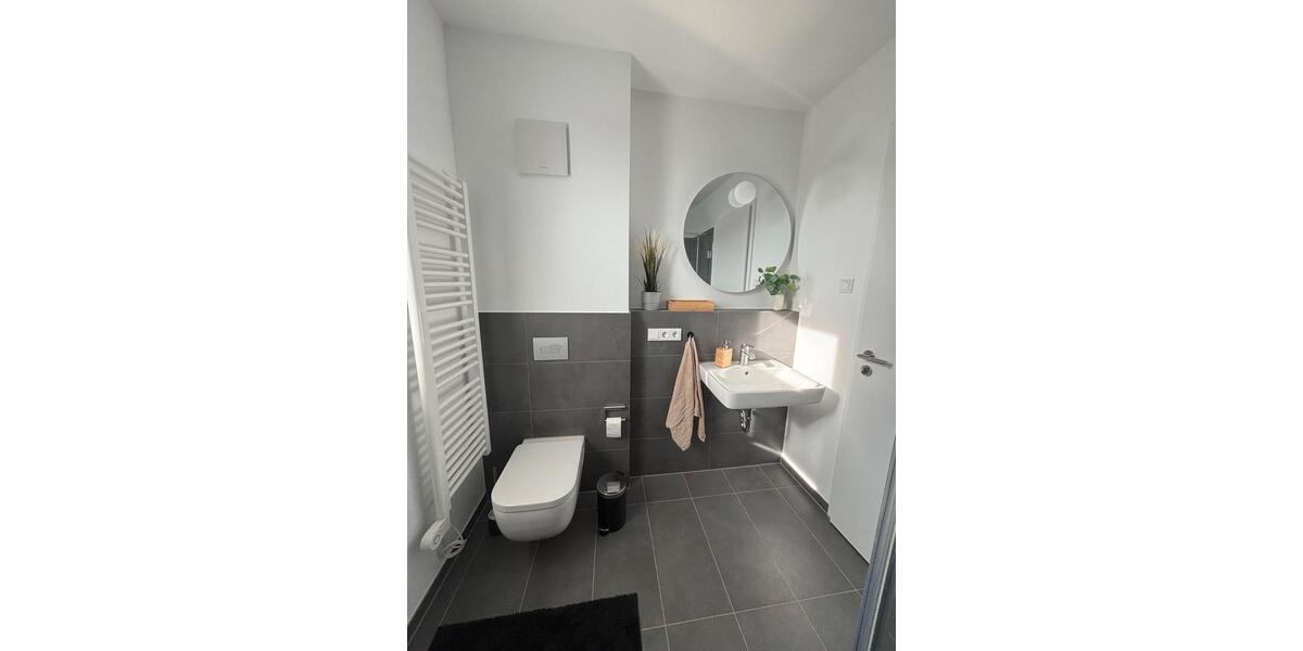 Einfamilienhaus Bensheim - 3 Zimmer, 140 m&sup2;, 2.250&euro; | Angebot:26193772