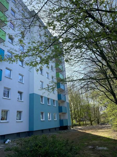 Helle 2-Zimmer-Wohnung mit Balkon zimmer