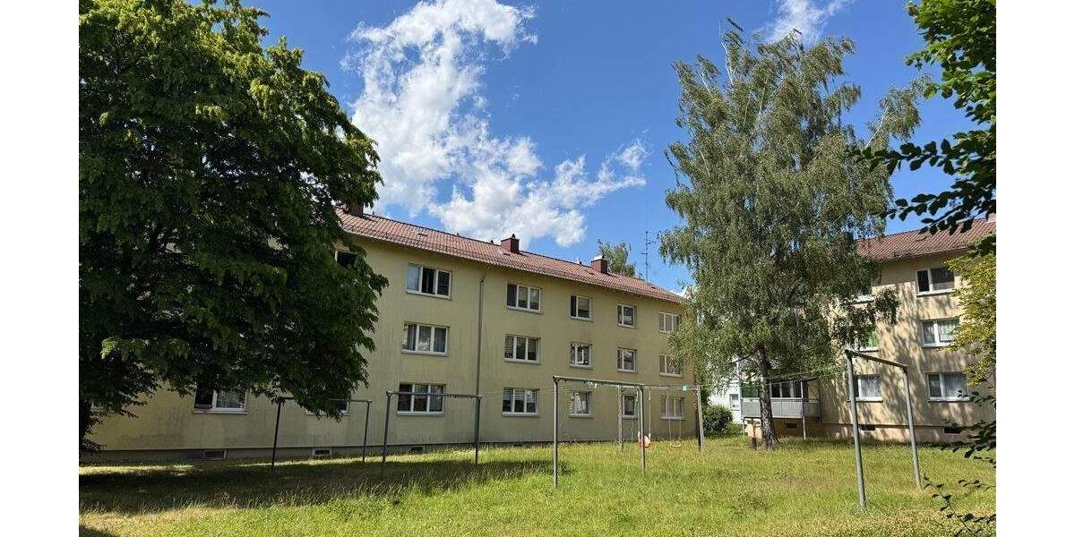 ** CO Nähe HUK ** gemütl. 3 ZI Wohnung ** neu renoviert ** ab sofort 3 zimmer