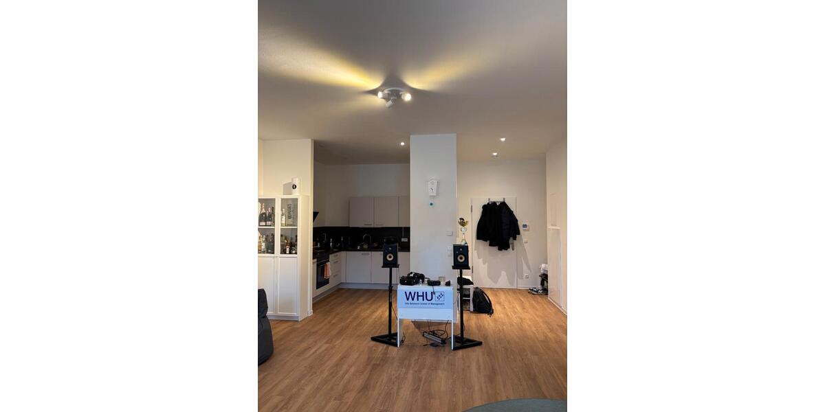 Wohnen auf Zeit Vallendar - 2 Zimmer, 92 m&sup2;, 735&euro; | Angebot:26026493