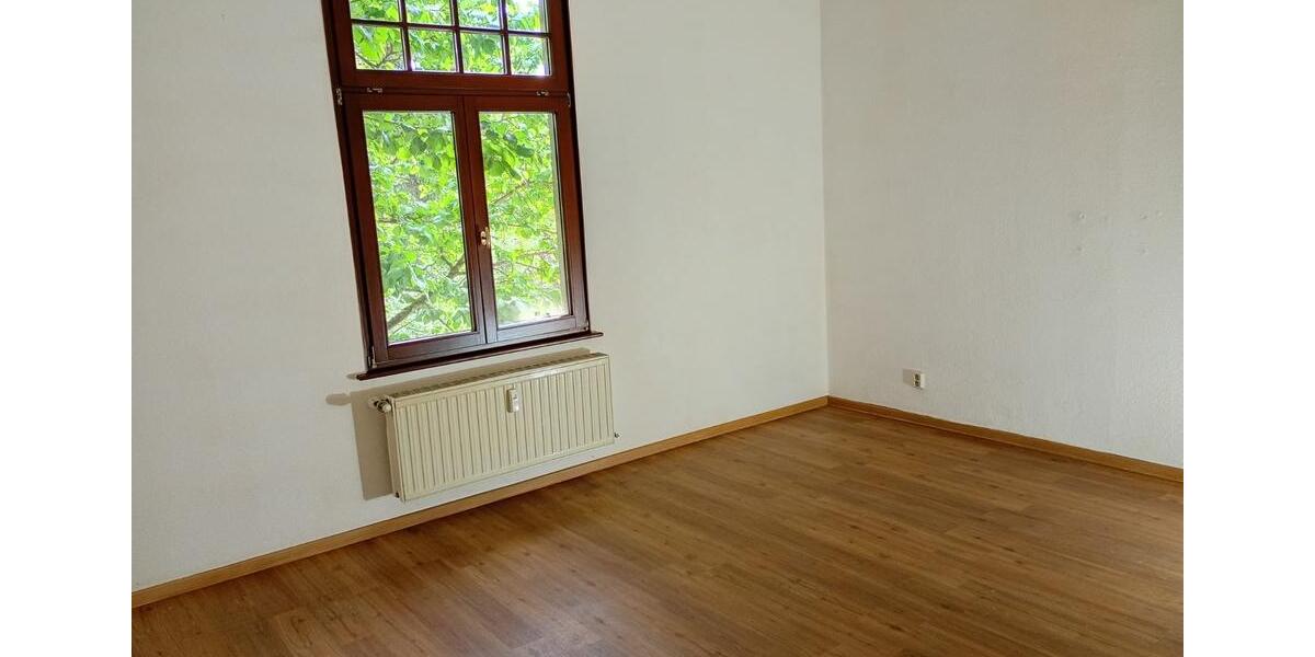 Etagenwohnung Meiningen - 3 Zimmer, 105 m&sup2;, 695&euro; | Angebot:26663868