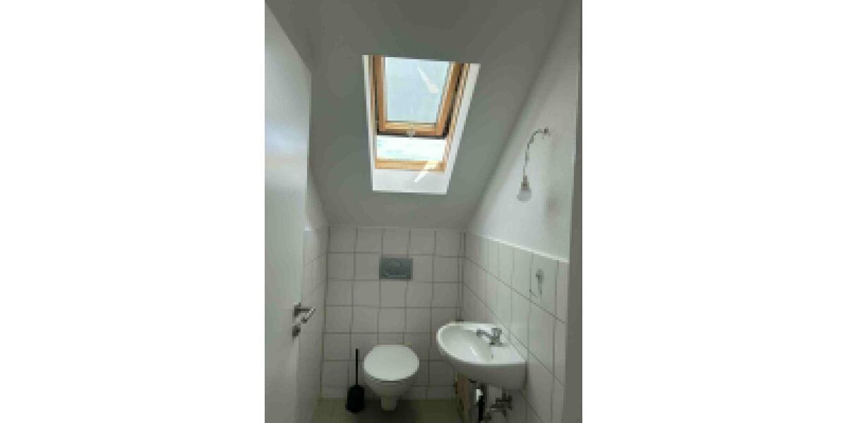 Dachgeschoßwohnung Balingen - 2 Zimmer, 65 m&sup2;, 700&euro; | Angebot:26044417