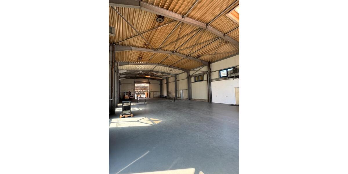 Gewerbeobjekt Wenden - 3.550&euro; | Angebot:24468578