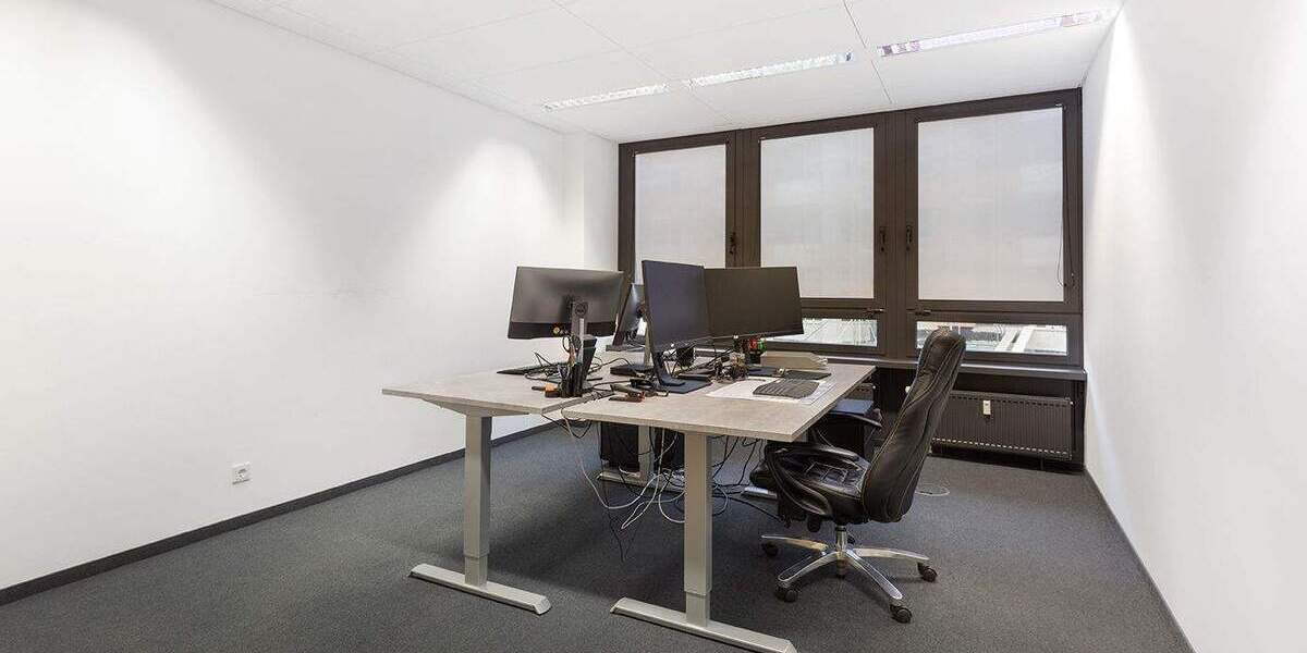 Großzügige 315 m² Bürofläche zur Untermiete in München - Küche, 3 Stellplätze zimmer