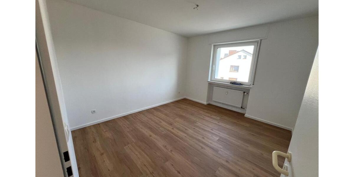 Etagenwohnung Altenbeken - 2 Zimmer, 50 m&sup2;, 525&euro; | Angebot:25580095
