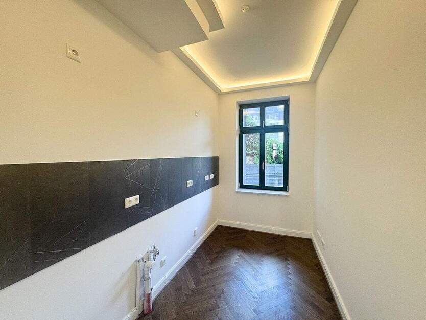 Nanu?! * Erstbezug im Süden * Parkett * Fußbodenheizung * Balkon * schönes Bad * LED-Licht 2 zimmer