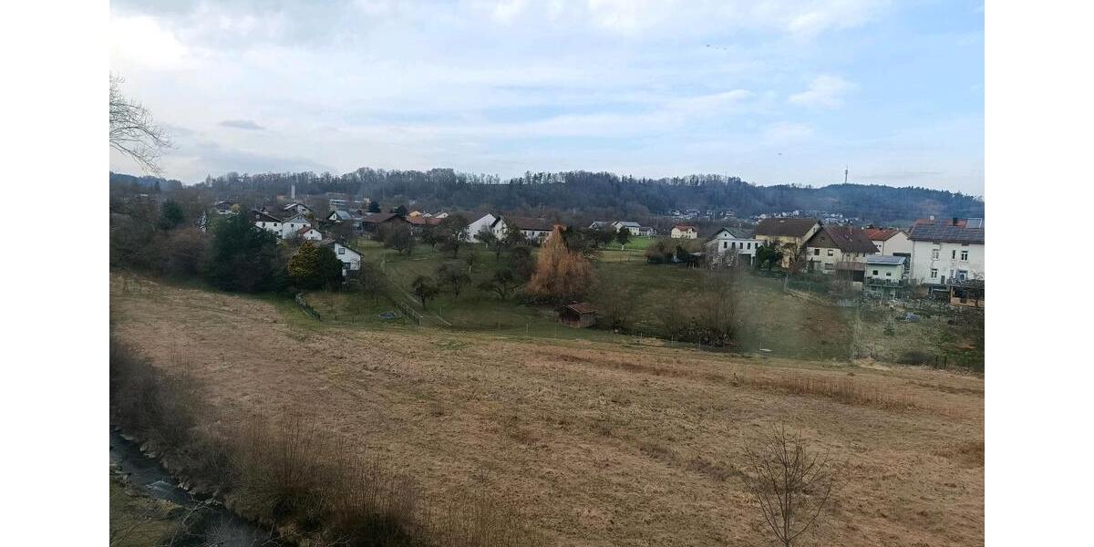 Etagenwohnung Simbach am Inn - 3 Zimmer, 85 m&sup2;, 850&euro; | Angebot:25903964