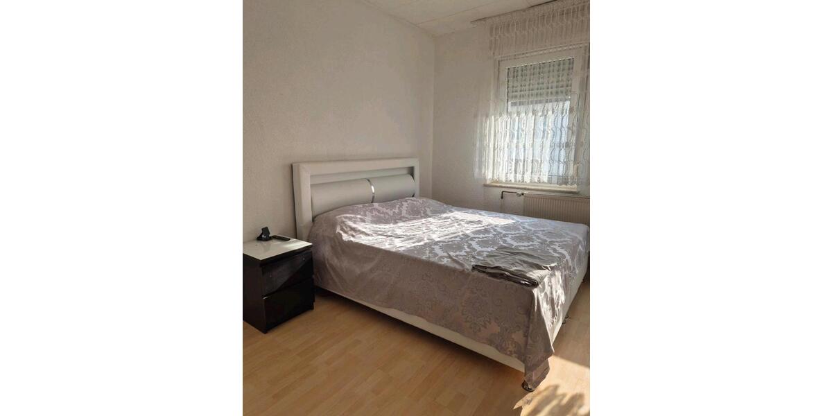 Erdgeschoßwohnung Bebra - 3 Zimmer, 75 m&sup2;, 1.035&euro; | Angebot:25842016