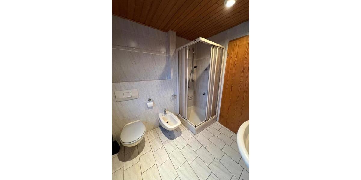 Einfamilienhaus Schleiden - 4 Zimmer, 129 m&sup2;, 1.350&euro; | Angebot:24806025