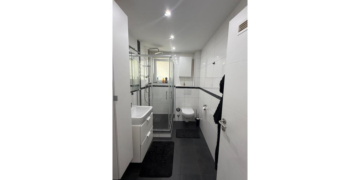 Etagenwohnung Friedrichshafen Allmannsweiler - 3 Zimmer, 65 m&sup2;, 1.400&euro; | Angebot:26495384